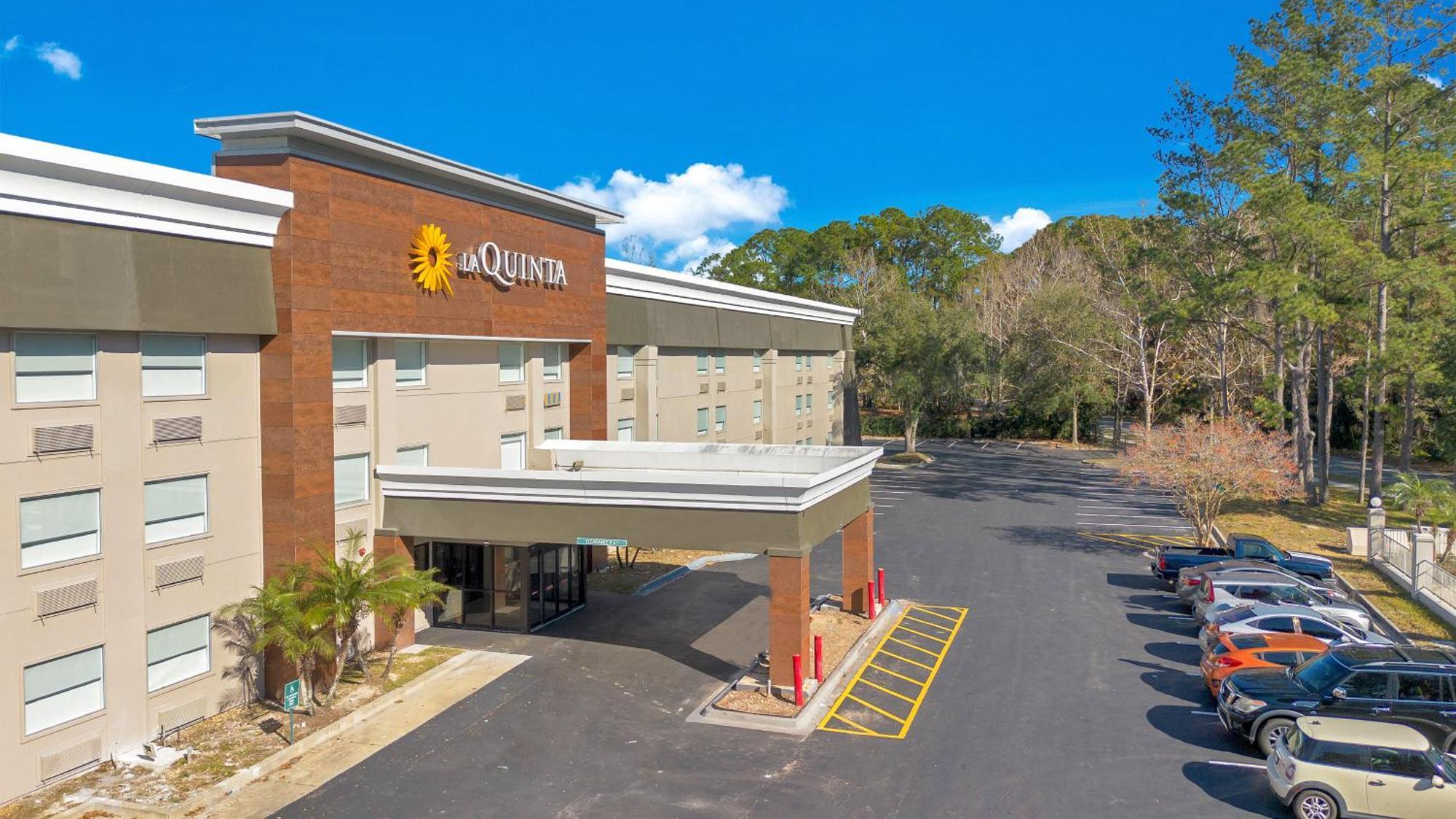 La Quinta Inn & Suites By Wyndham Jacksonville Mandarin Dış mekan fotoğraf