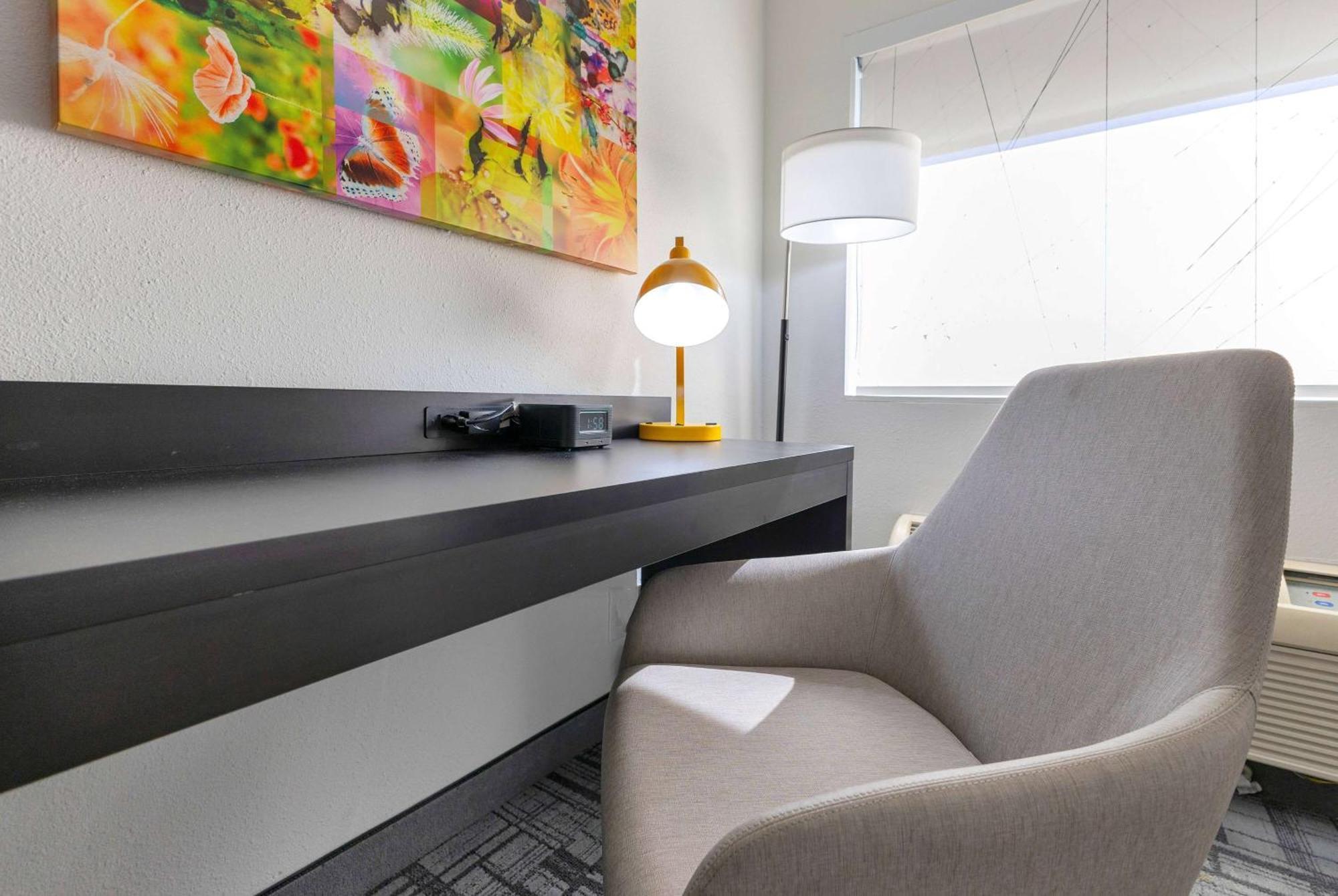 La Quinta Inn & Suites By Wyndham Jacksonville Mandarin Dış mekan fotoğraf