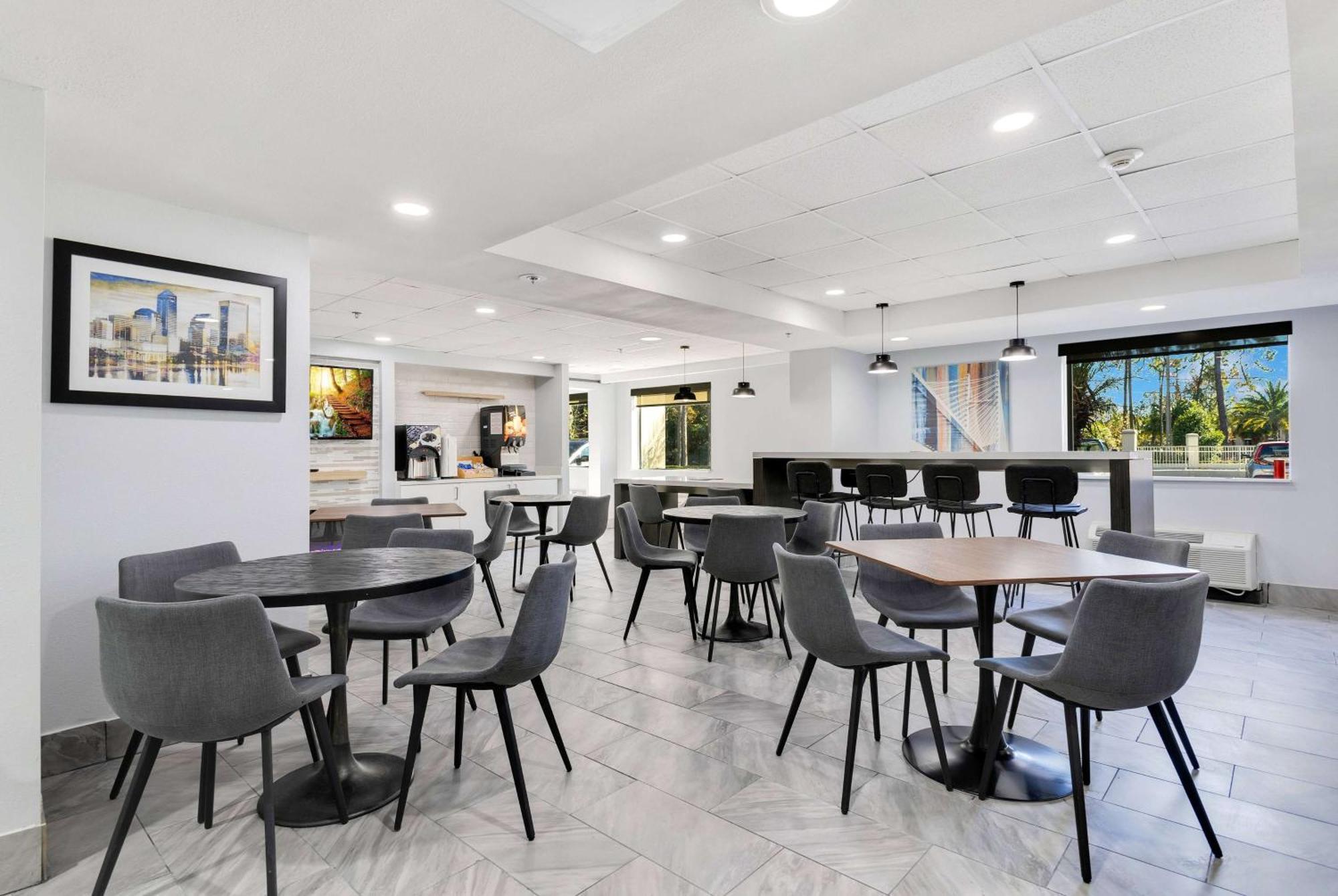 La Quinta Inn & Suites By Wyndham Jacksonville Mandarin Dış mekan fotoğraf