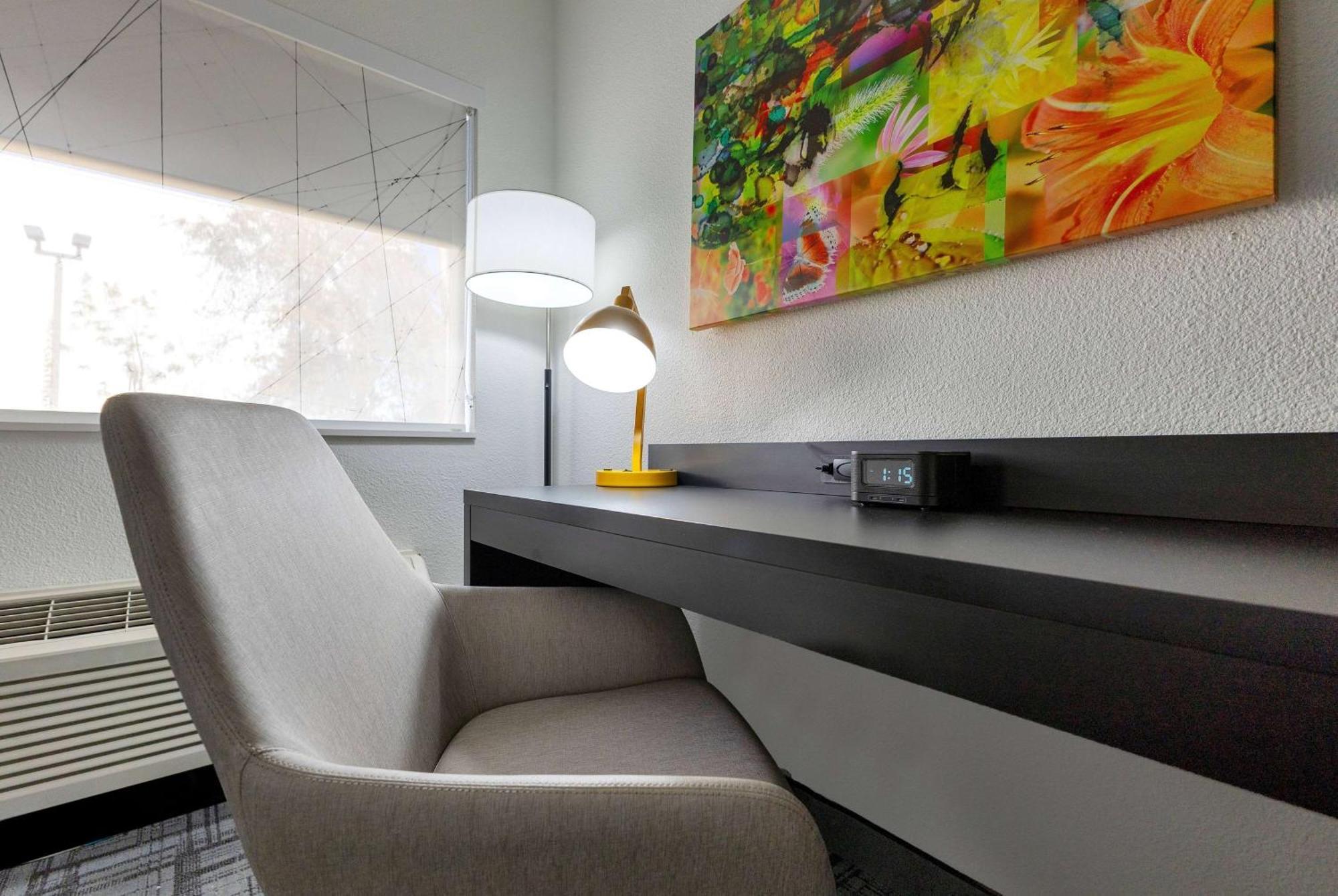 La Quinta Inn & Suites By Wyndham Jacksonville Mandarin Dış mekan fotoğraf